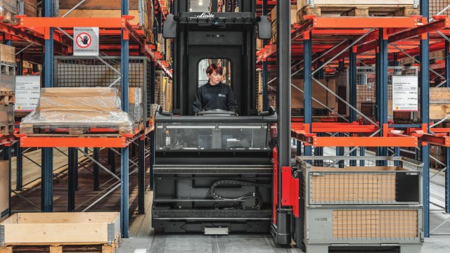 Service the smart way